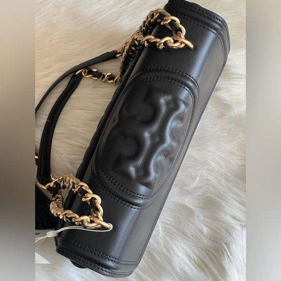 76997 - Tory Burch Fleming Convertible Shoulder Bag - Picture 10 of 16